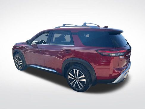 Certified 2024 Nissan Pathfinder Platinum image 50