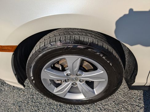 Used 2018 Honda Odyssey EX-L image 12