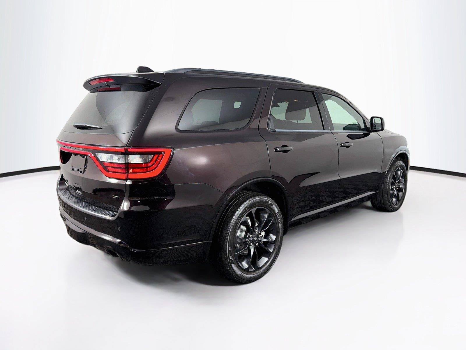 Used 2023 Dodge Durango GT AWD/4WD image 11