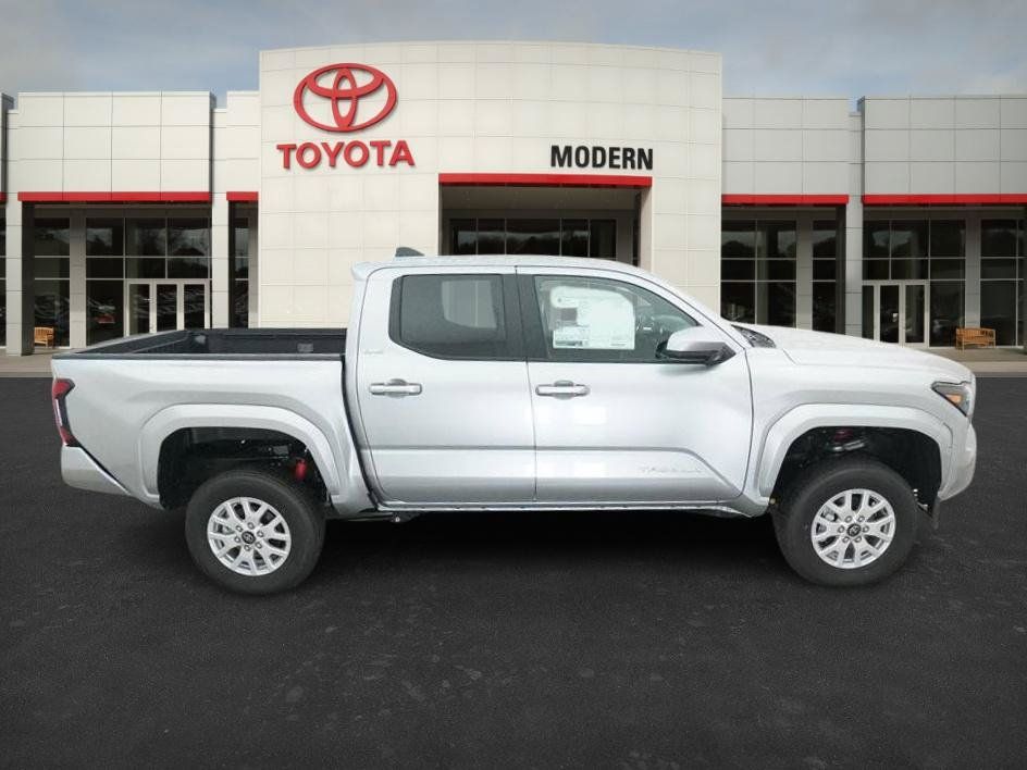 New 2025 Toyota Tacoma SR5 AWD/4WD image 25