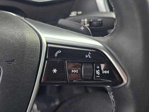 Certified 2025 Audi A6 Premium Plus w/ Premium Plus Package image 34