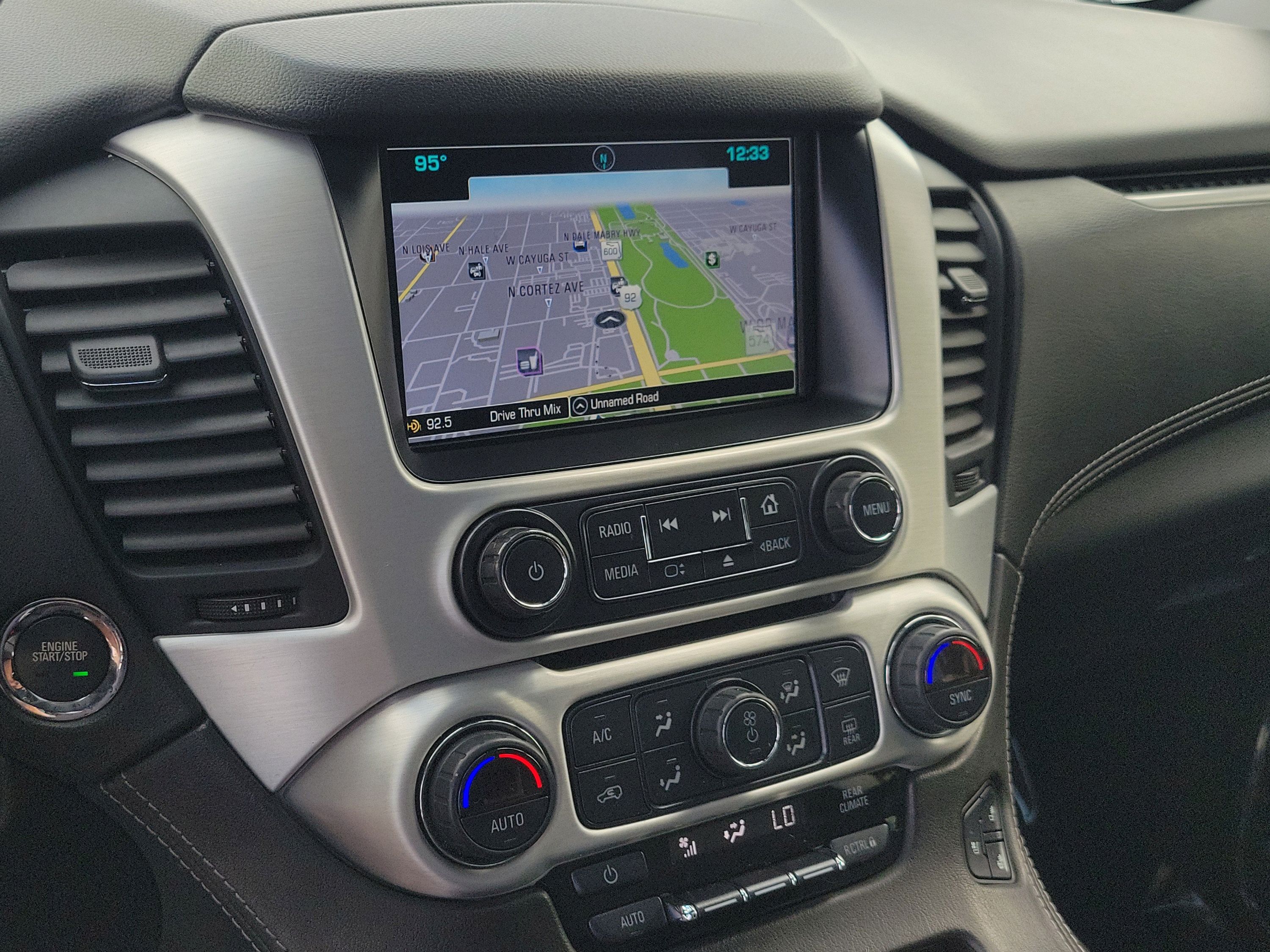 Used 2020 GMC Yukon SLT w/ Open Road Package RWD image 26