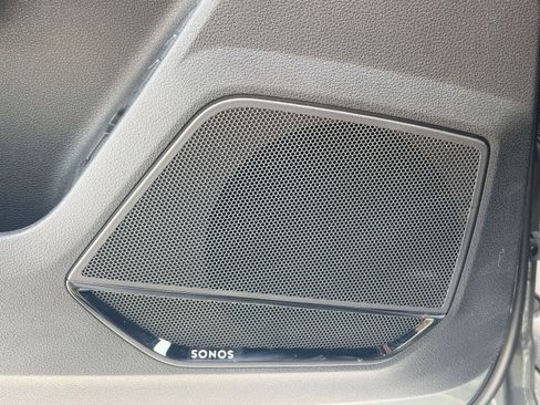 Certified 2025 Audi Q3 2.0T Premium Plus w/ Premium Plus Package image 22