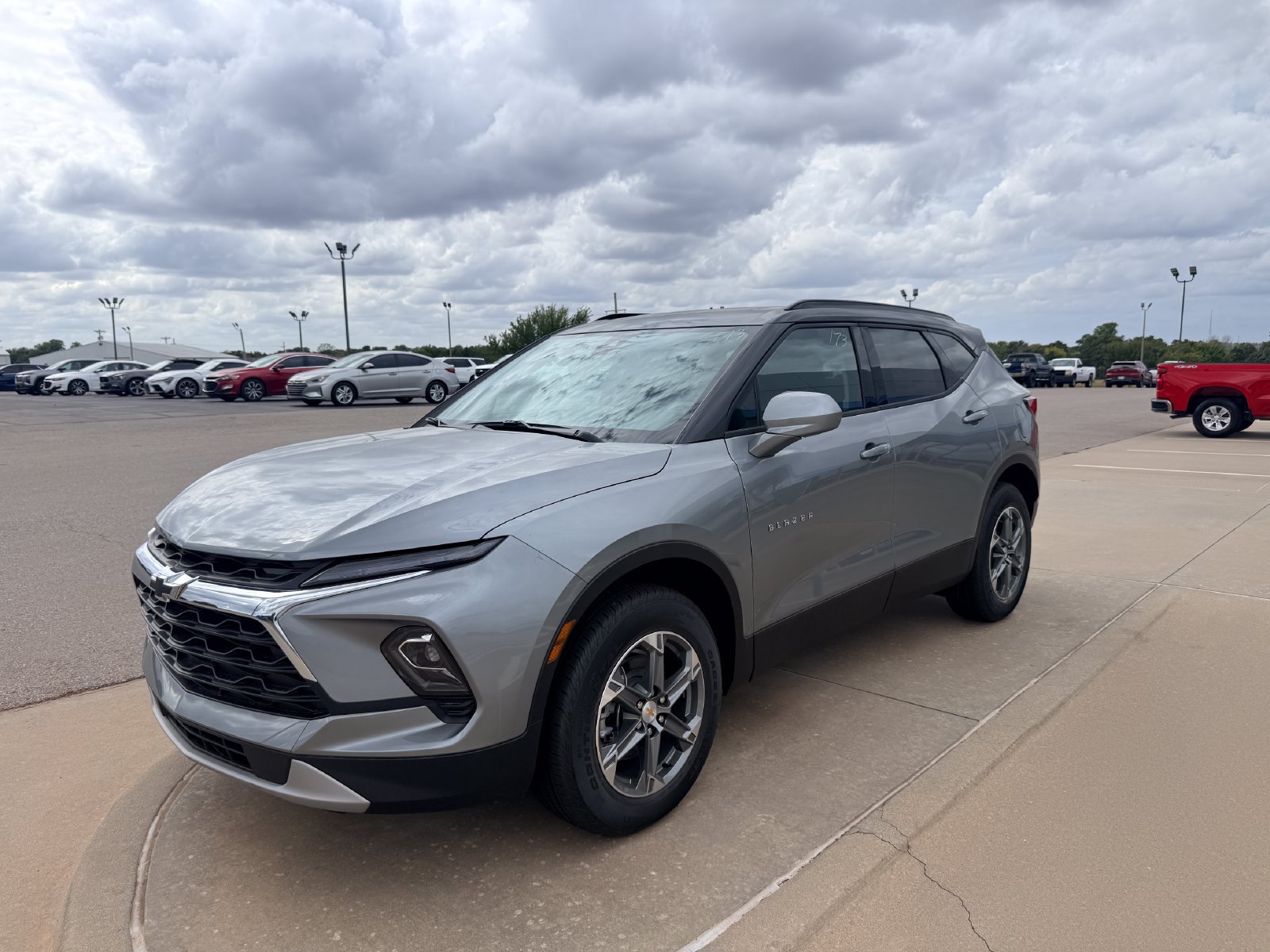New 2026 Chevrolet Blazer LT w/ Convenience Package FWD image 3