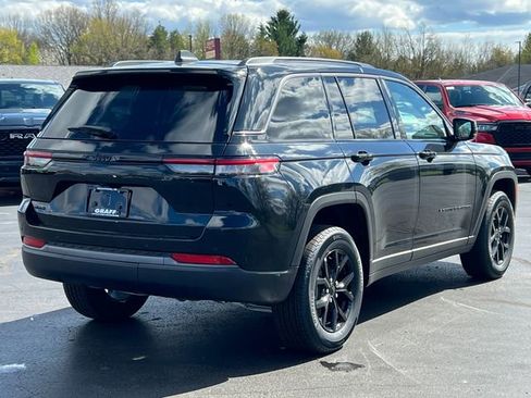 New 2026 Jeep Grand Cherokee Altitude AWD/4WD image 44