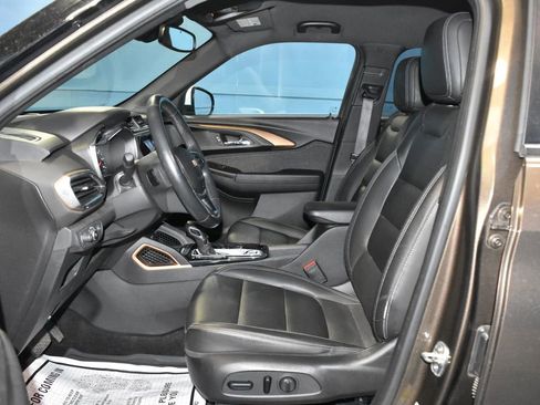 Used 2022 Chevrolet TrailBlazer ACTIV w/ Convenience Package image 6