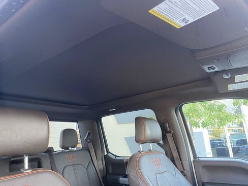 Used 2015 Ford F150 King Ranch w/ Equipment Group 601A Luxury AWD/4WD image 28