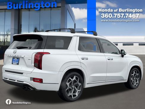 Used 2022 Hyundai Palisade Calligraphy image 6