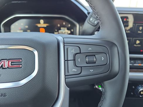 New 2026 GMC Sierra 1500 SLE AWD/4WD image 18