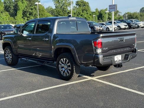 Certified 2022 Toyota Tacoma Limited image 9