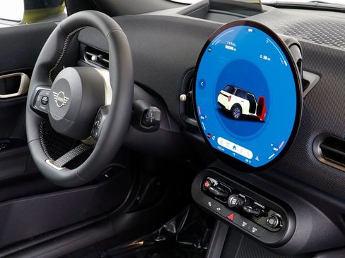 New 2026 MINI Cooper 4-Door Hardtop image 21