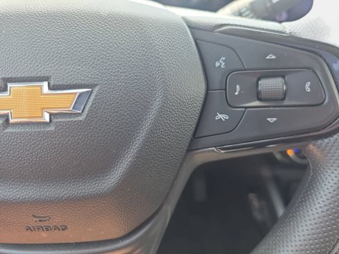 Used 2025 Chevrolet TrailBlazer LT AWD/4WD image 17