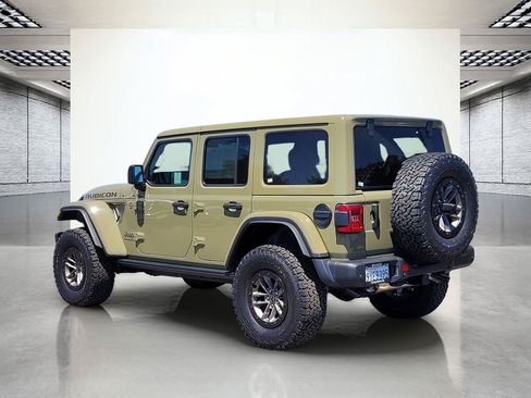 Used 2025 Jeep Wrangler Unlimited Rubicon 392 AWD/4WD image 9