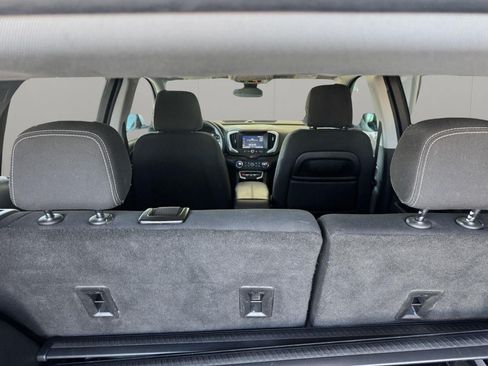 Used 2022 GMC Terrain SLE w/ Driver Convenience Package AWD/4WD image 7