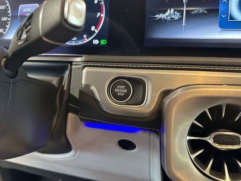 Used 2023 Mercedes-Benz G 550 image 24