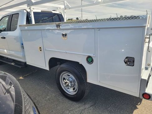 New 2026 Ford F350 XL w/ XL Chrome Package AWD/4WD image 13