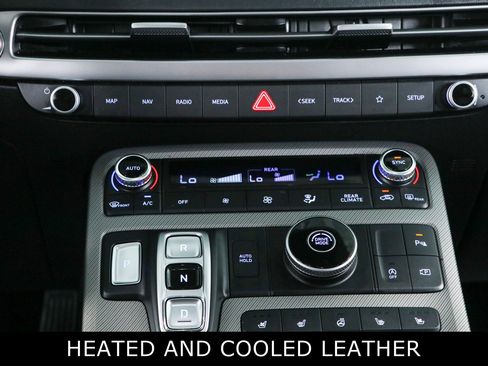 Used 2024 Hyundai Palisade SEL w/ Premium Package FWD image 20