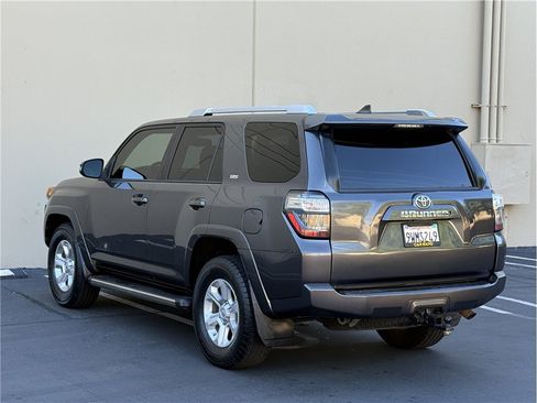 Used 2016 Toyota 4Runner 2WD image 4