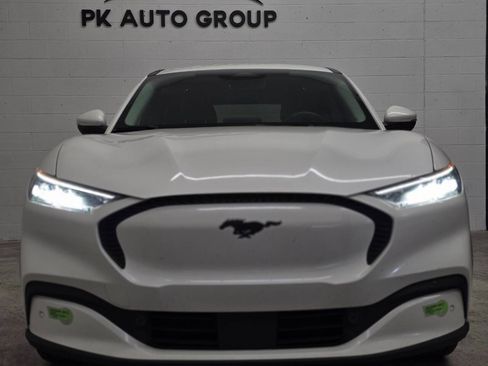 Used 2022 Ford Mustang Mach-E Select image 3