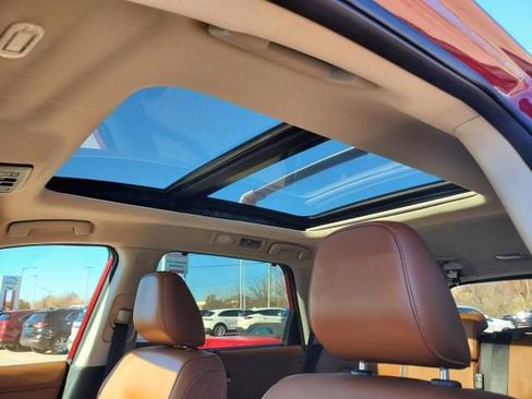 Used 2023 Nissan Pathfinder Platinum w/ Cargo Package image 25