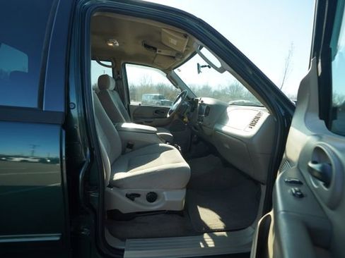 Used 2003 Ford F150 XLT image 17