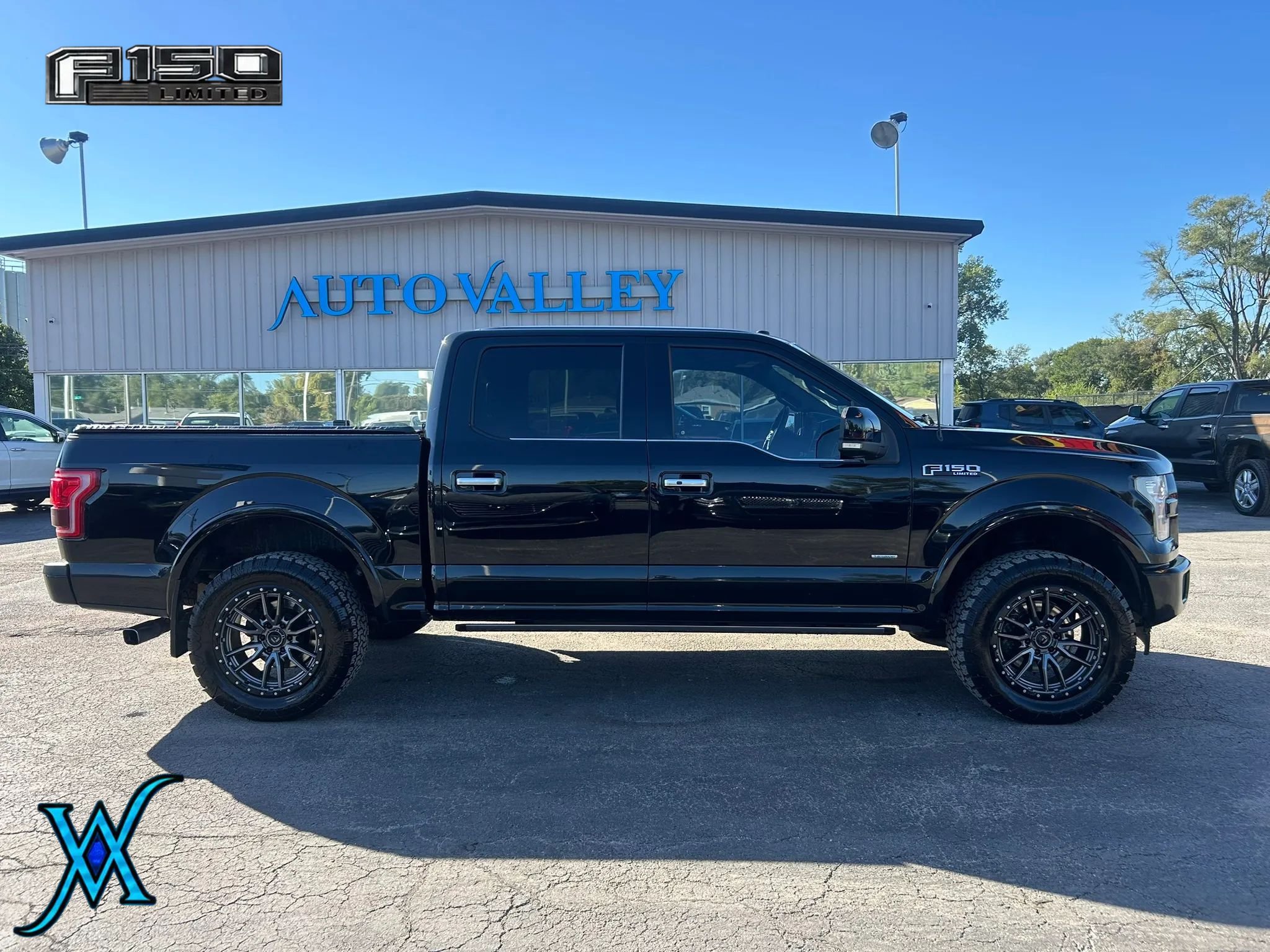 Used 2017 Ford F150 Limited AWD/4WD image 8