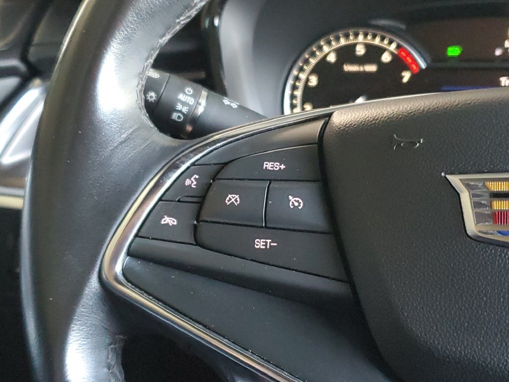 Used 2023 Cadillac XT5 Luxury FWD image 24