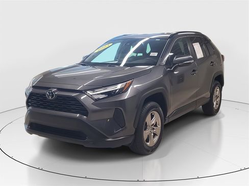 Used 2023 Toyota RAV4 XLE image 3