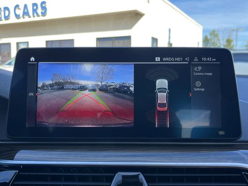 Used 2023 BMW 540i w/ M Sport Package image 4