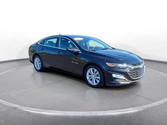 Used 2021 Chevrolet Malibu LT FWD video 2