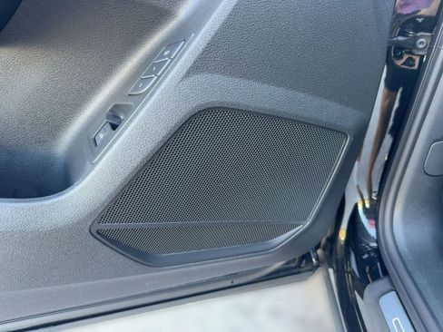 New 2025 Audi Q3 2.0T Premium image 22