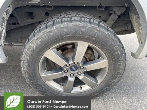 Used 2015 Ford F150 Lariat image 12