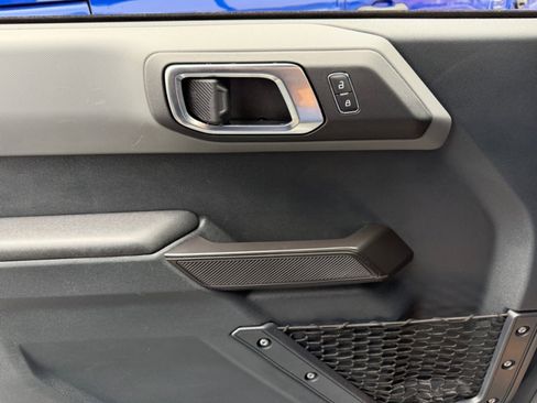Used 2024 Ford Bronco Black Diamond image 41