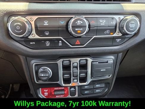 Certified 2025 Jeep Wrangler Unlimited Sport AWD/4WD image 26