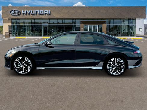 New 2025 Hyundai Ioniq 6 SEL AWD/4WD image 3