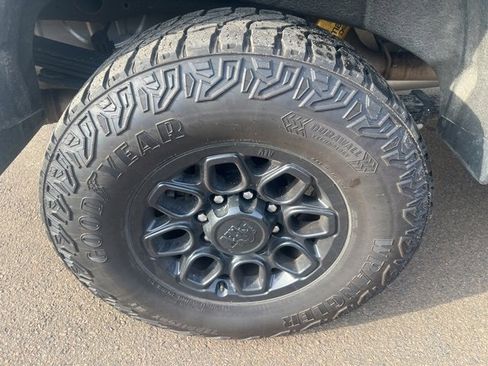 Used 2024 Chevrolet Silverado 2500 ZR2 w/ ZR2 Bison Edition image 13