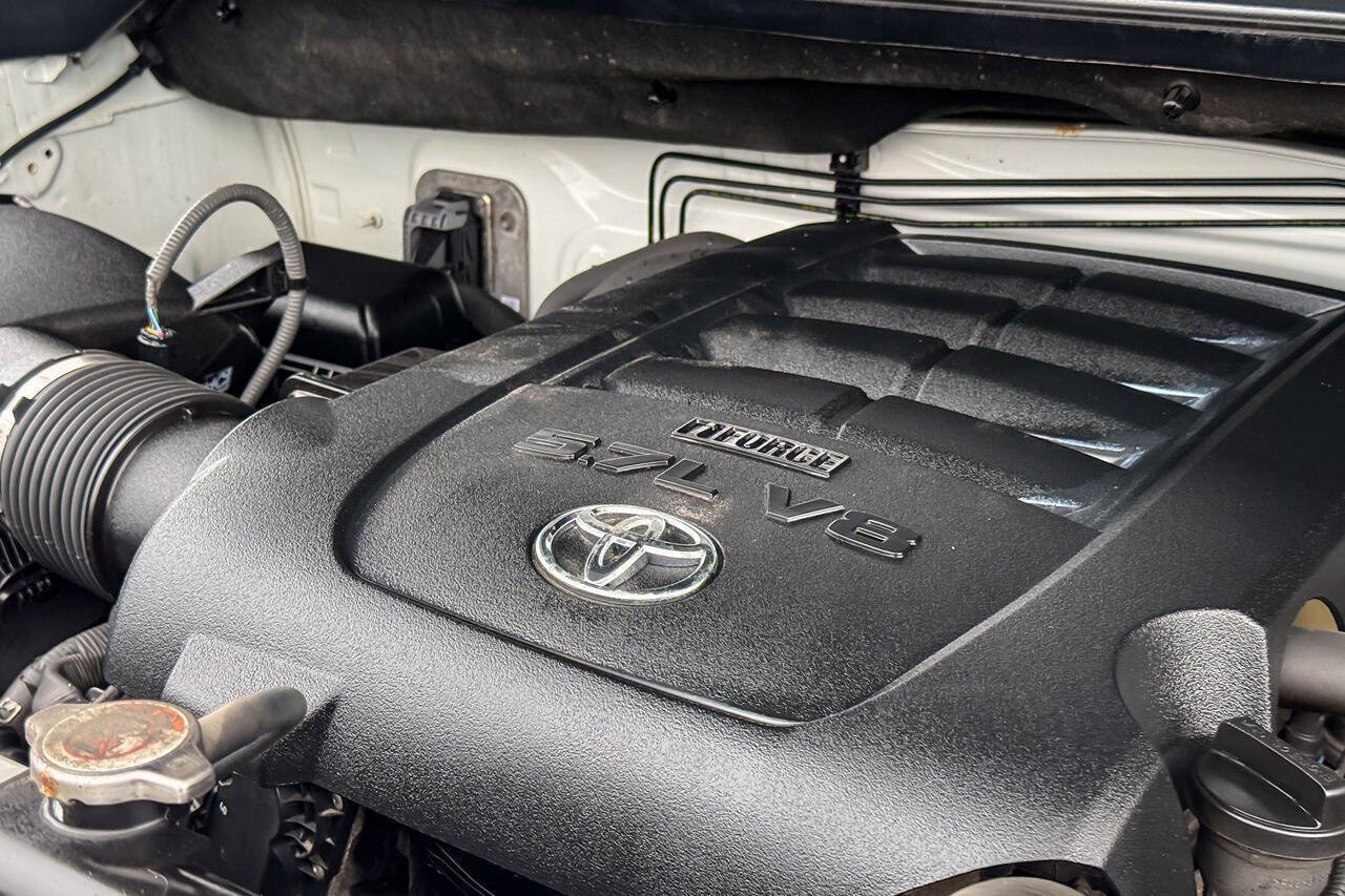 Used 2019 Toyota Tundra SR5 AWD/4WD image 34
