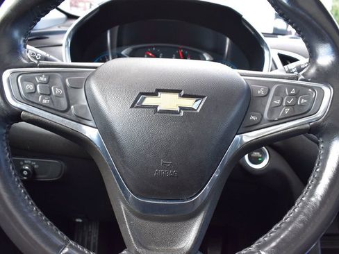 Used 2018 Chevrolet Equinox LT image 30