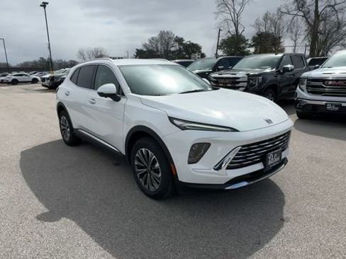 New 2026 Buick Envision Preferred image 2