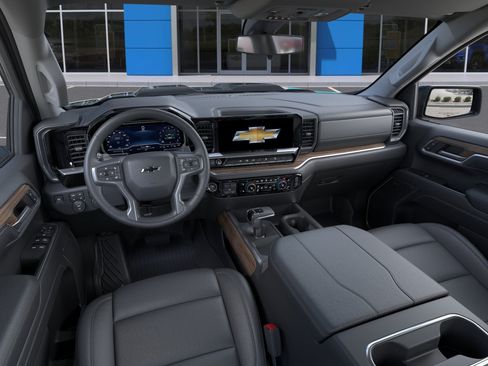 New 2026 Chevrolet Silverado 1500 LT Trail Boss w/ Convenience Package II AWD/4WD image 39