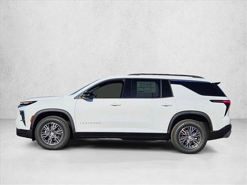 New 2026 Chevrolet Traverse LT image 5