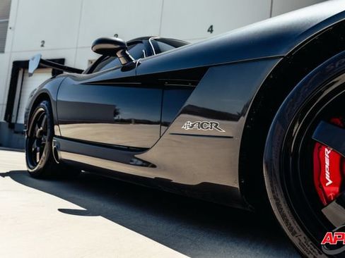 Used 2010 Dodge Viper ACR RWD image 30