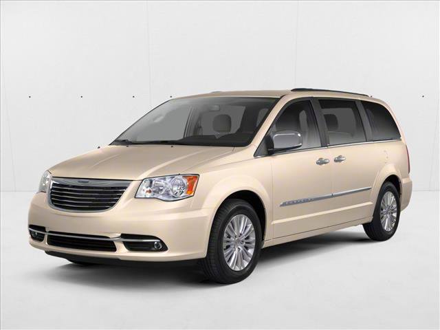 Used 2013 Chrysler Town & Country Limited w/ Luxury Group FWD image 1