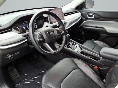 Used 2022 Jeep Compass Latitude image 20