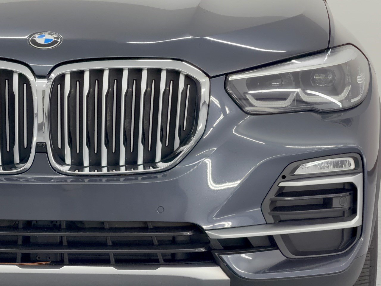 Used 2019 BMW X5 xDrive40i w/ Convenience Package AWD/4WD image 12