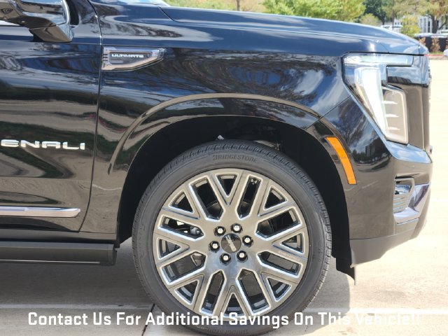 New 2027 GMC Yukon Denali Ultimate w/ LPO, Floor Liner Package AWD/4WD image 5