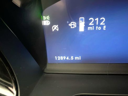 Used 2024 Lincoln Corsair AWD w/ Equipment Group 101A image 17