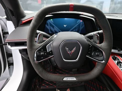 Used 2024 Chevrolet Corvette Z06 RWD image 22