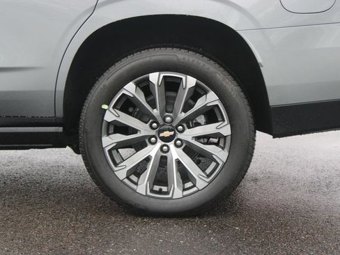 New 2026 Chevrolet Tahoe High Country AWD/4WD image 17