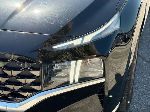 Used 2023 Hyundai Santa Fe Calligraphy image 9